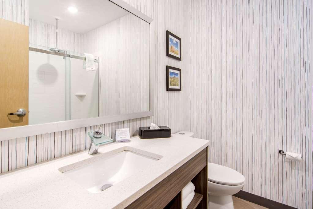 Comfort Inn & Suites Северен Батълфорд Екстериор снимка