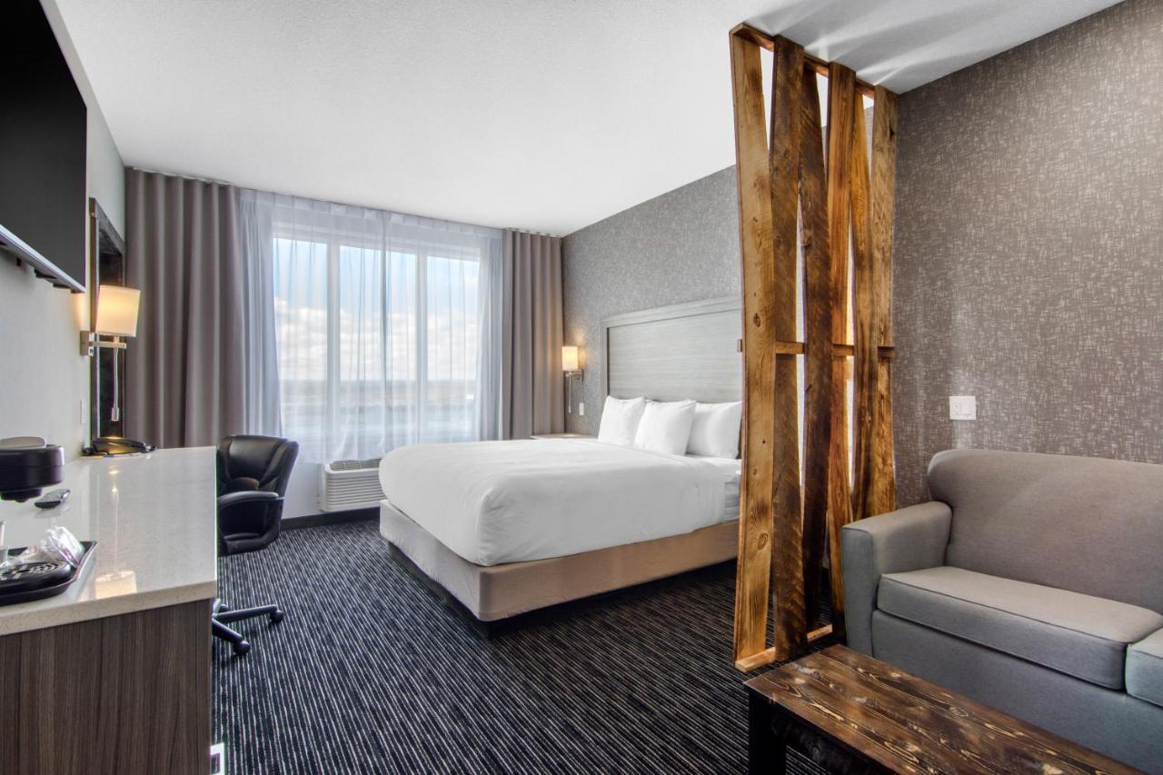 Comfort Inn & Suites Северен Батълфорд Екстериор снимка
