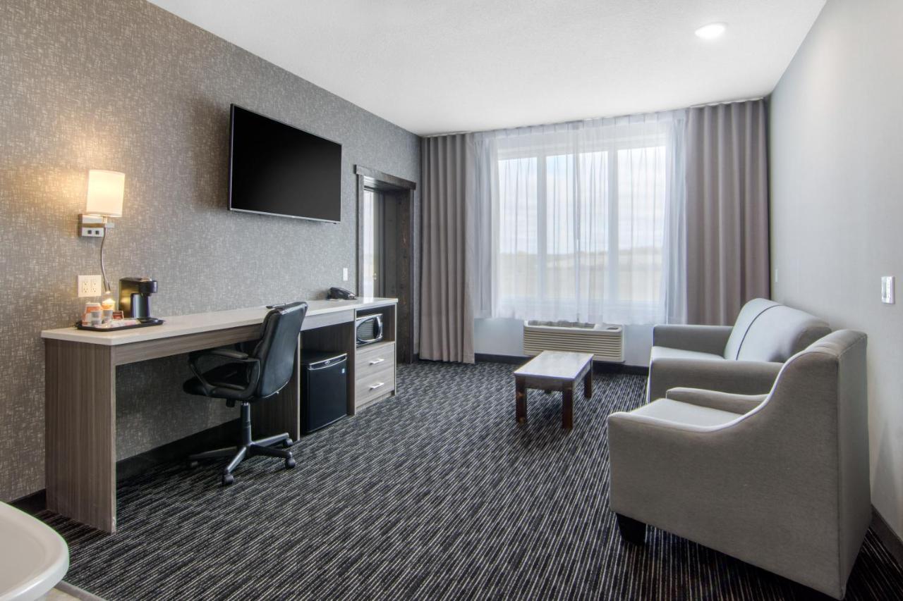 Comfort Inn & Suites Северен Батълфорд Екстериор снимка