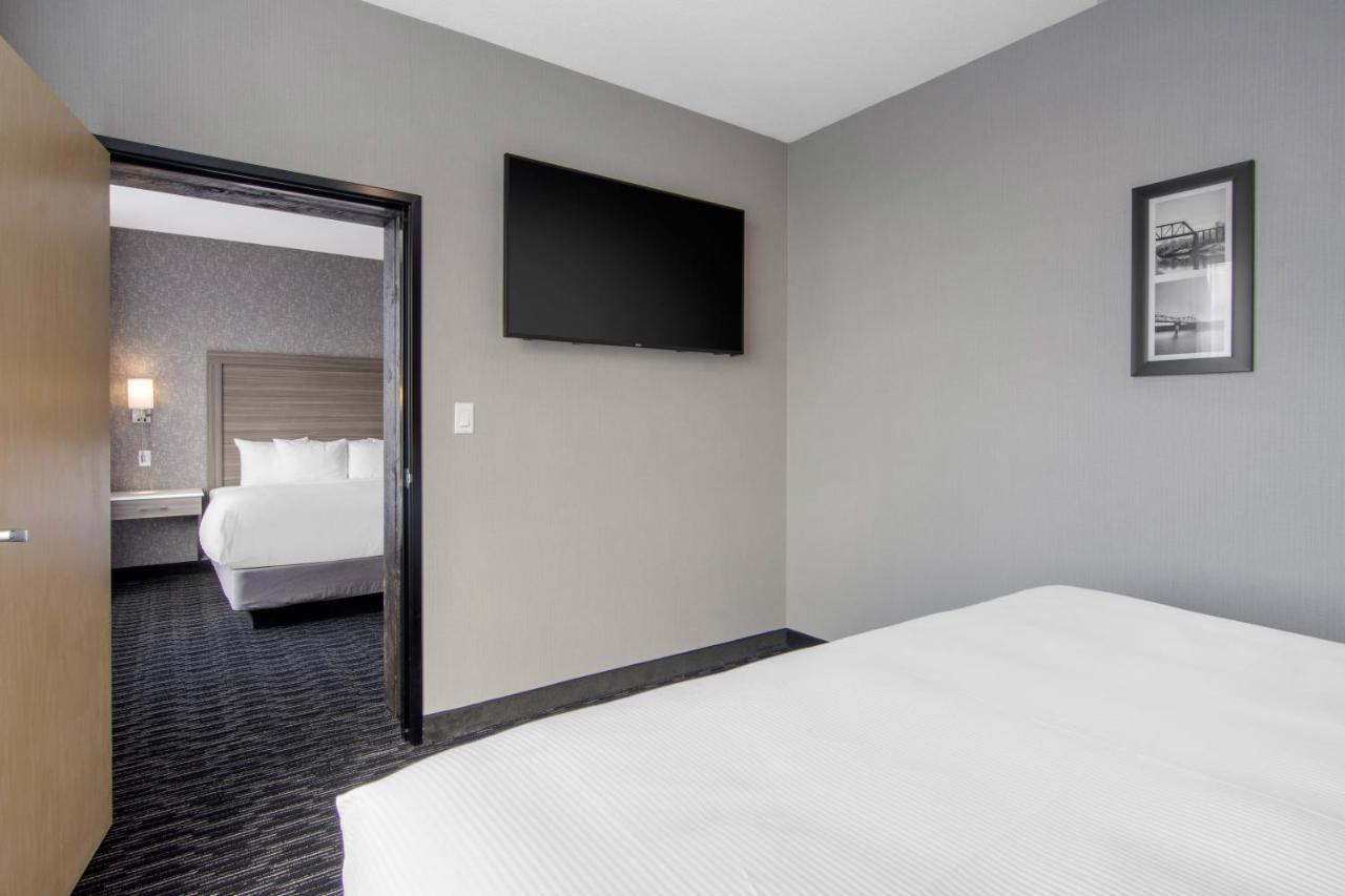 Comfort Inn & Suites Северен Батълфорд Екстериор снимка